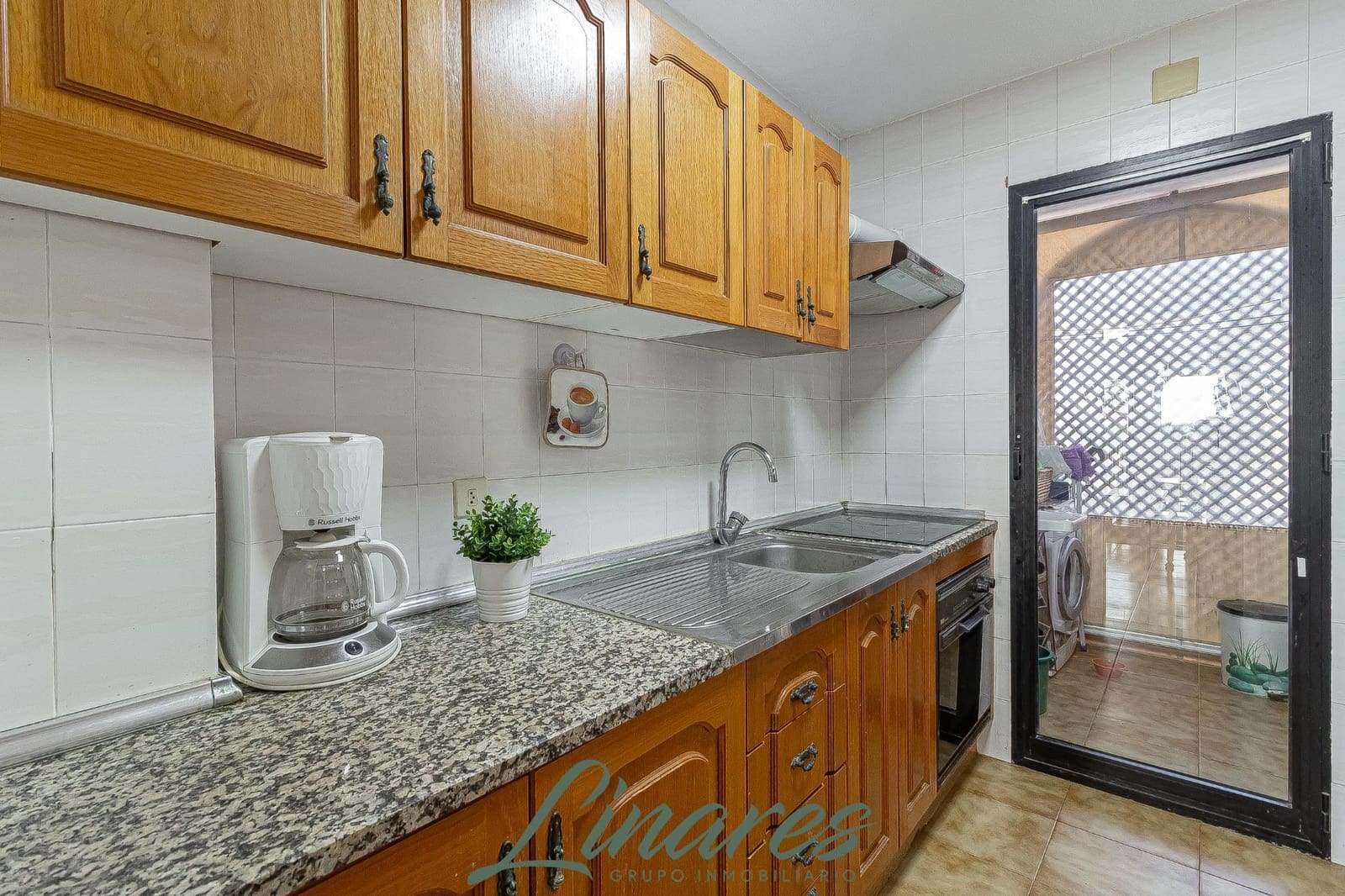 2 bedroom Apartment for sale in La Manga del Mar Menor - € 136,000 (Ref: 9465689)