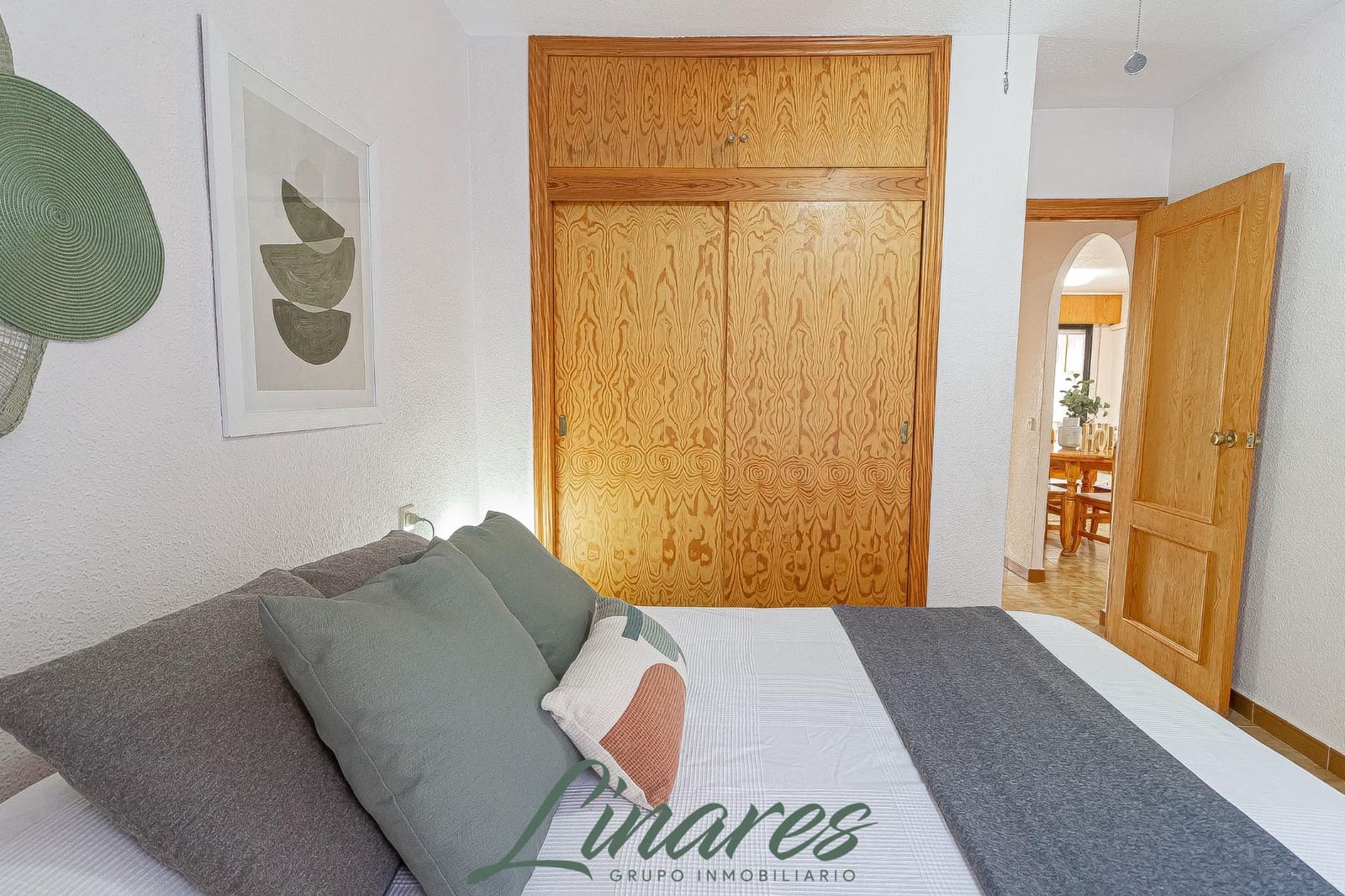 2 bedroom Apartment for sale in La Manga del Mar Menor - € 136,000 (Ref: 9465689)