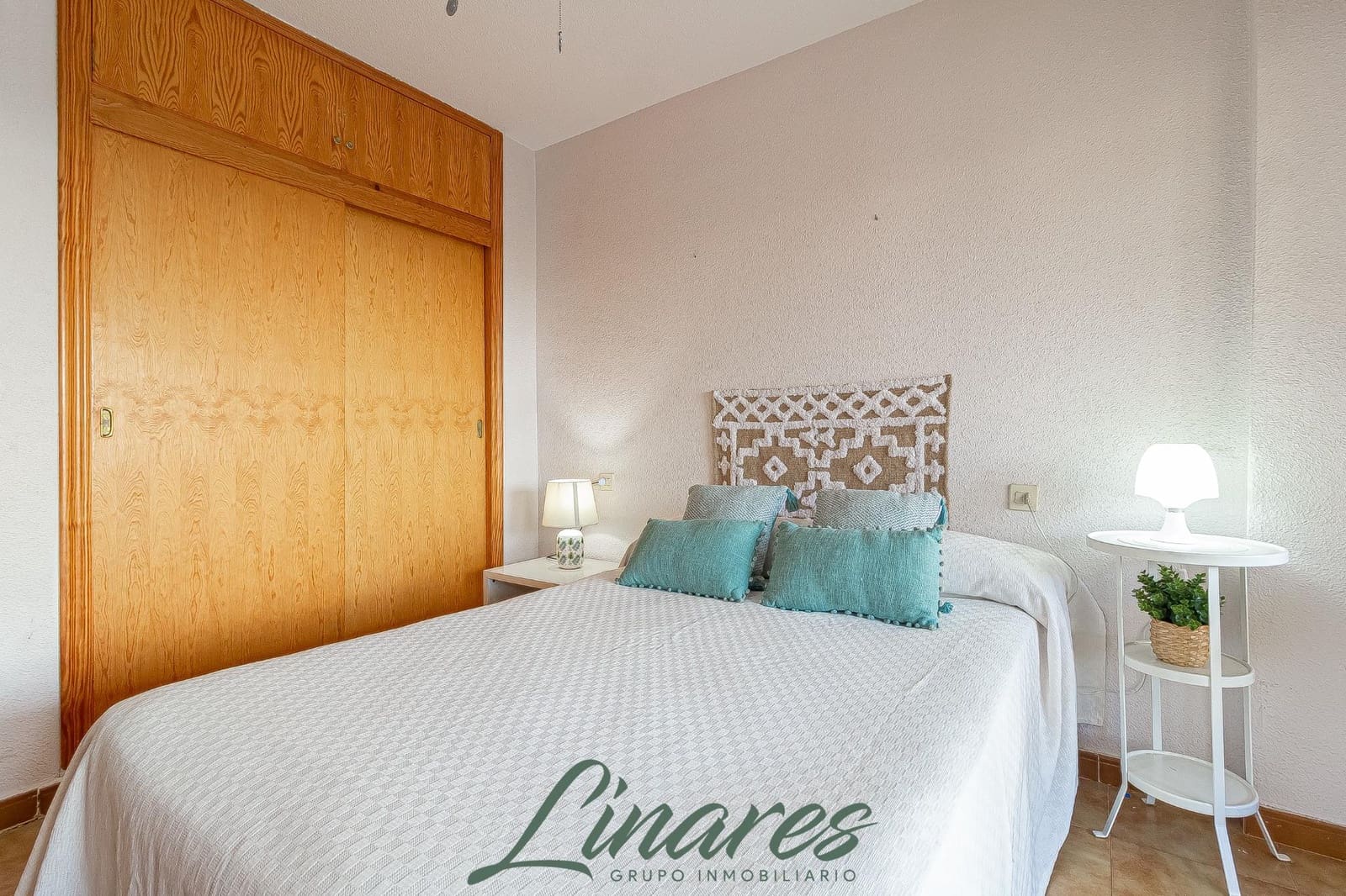 2 bedroom Apartment for sale in La Manga del Mar Menor - € 136,000 (Ref: 9465689)