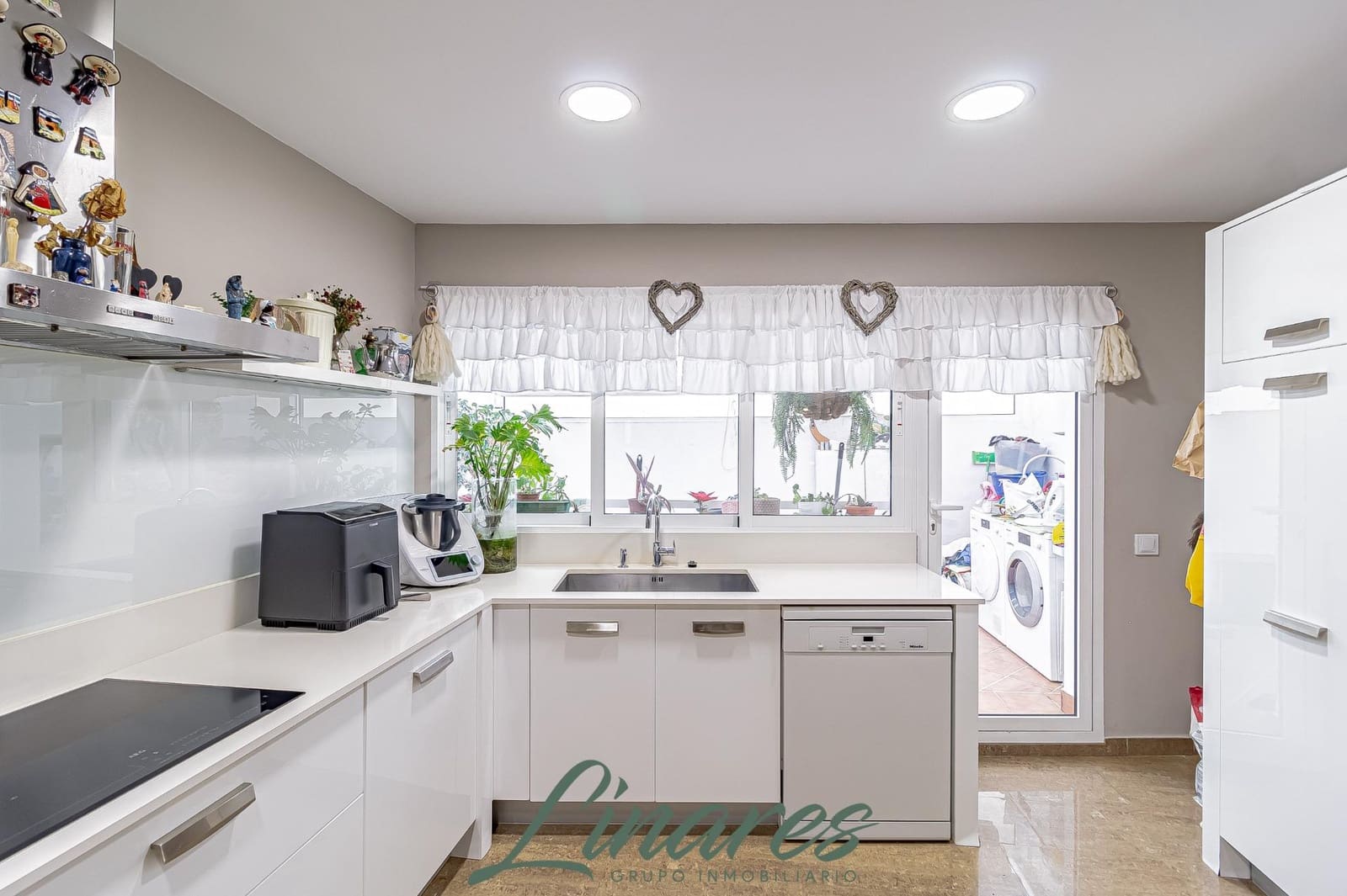 3 bedroom Apartment for sale in Cartagena - € 350,000 (Ref: 9527869)