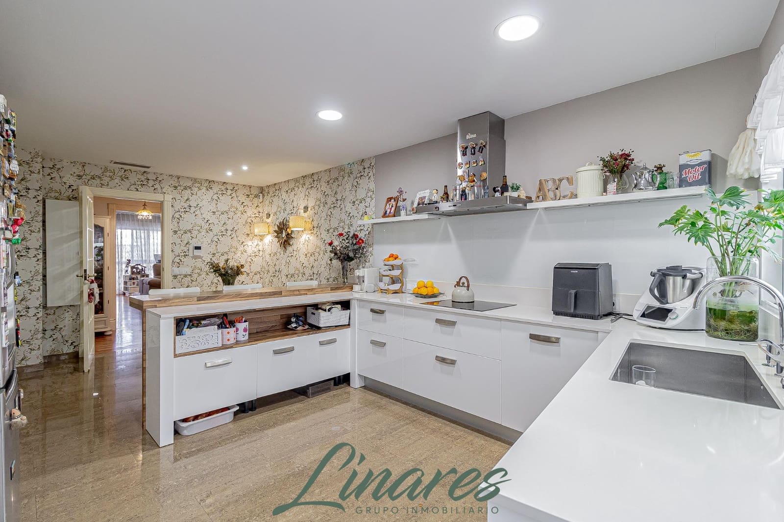 3 bedroom Apartment for sale in Cartagena - € 350,000 (Ref: 9527869)