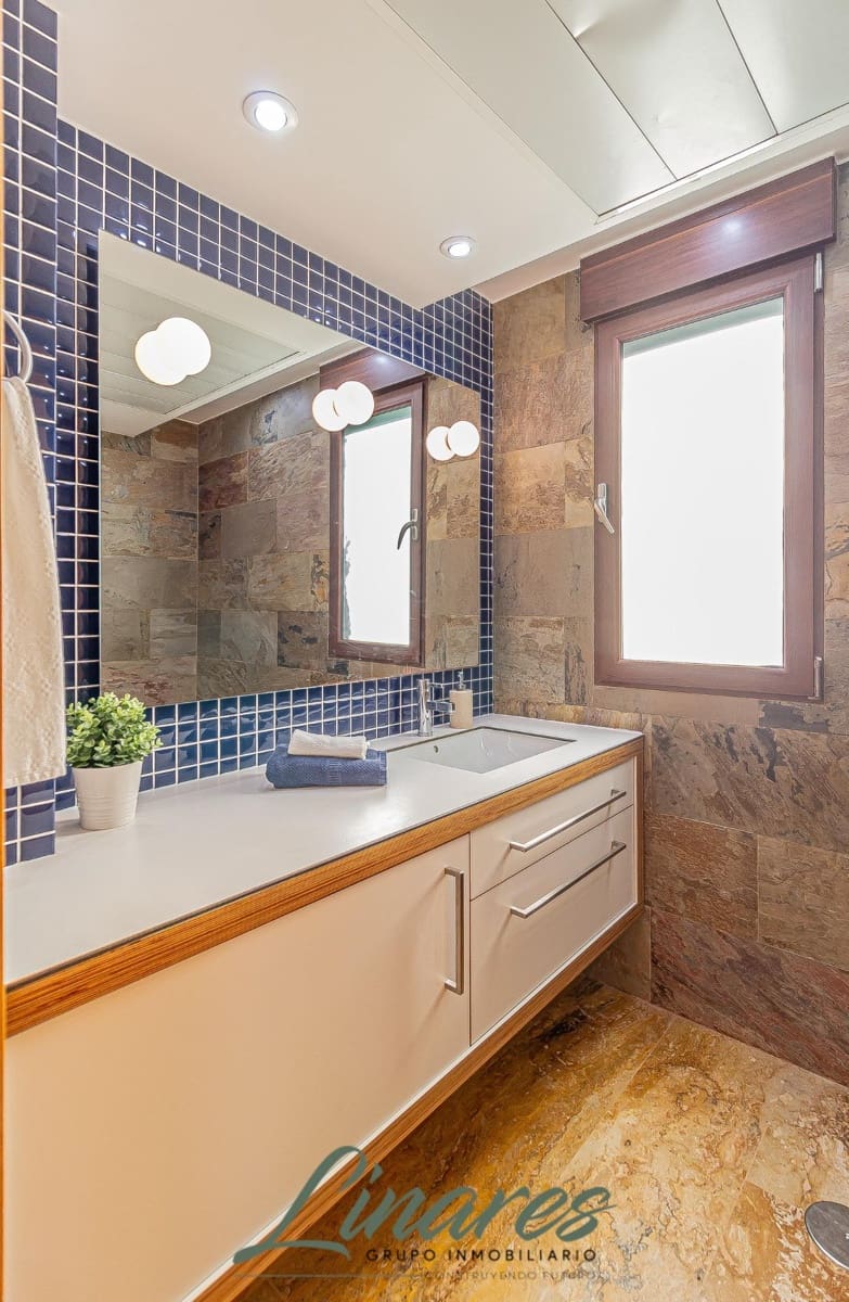 3 chambre Villa/Maison à vendre à Algezares avec piscine - 1 490 000 € (Ref: 9557989)