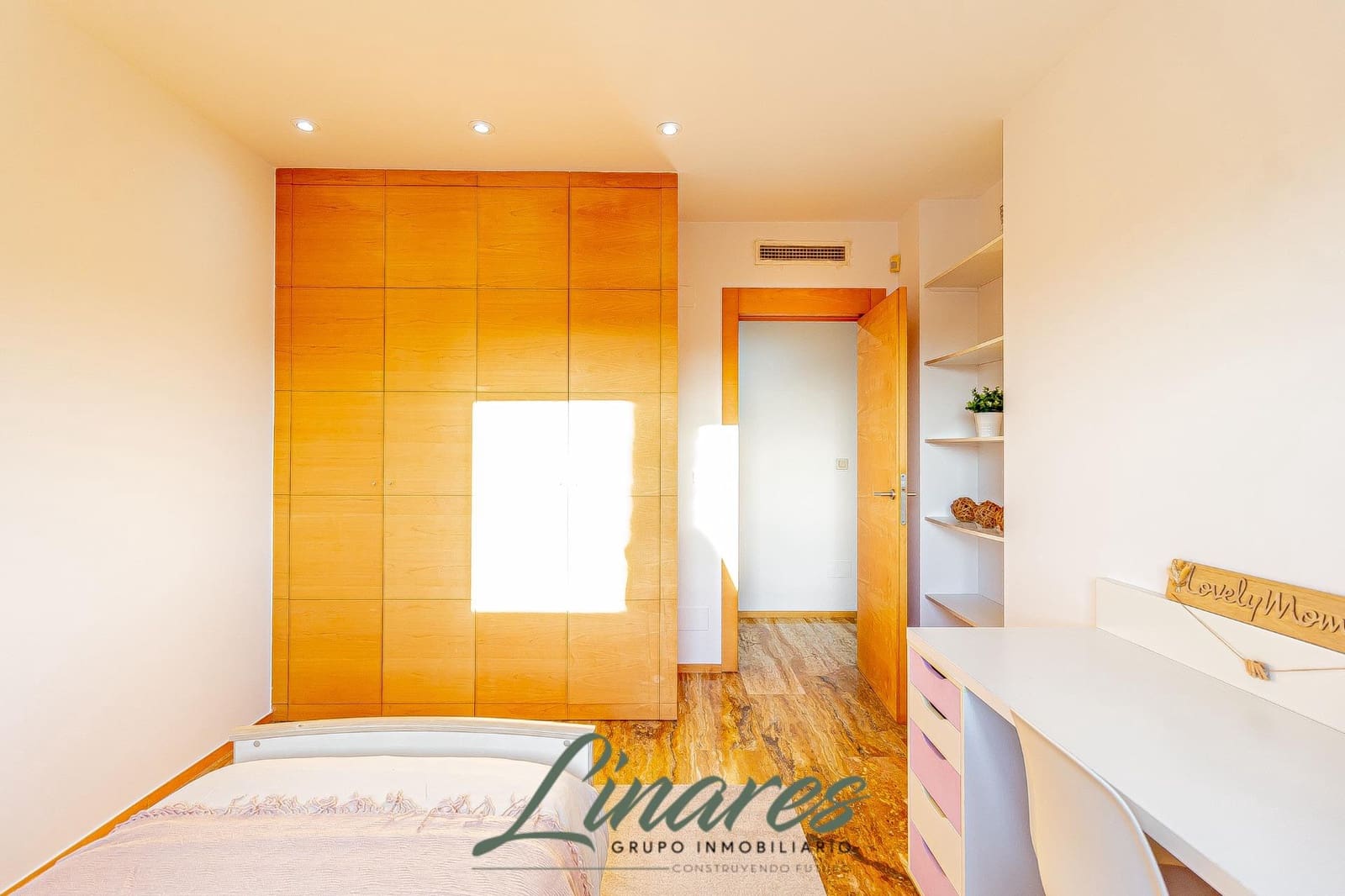 3 bedroom Villa for sale in Algezares with pool - € 1,490,000 (Ref: 9557989)