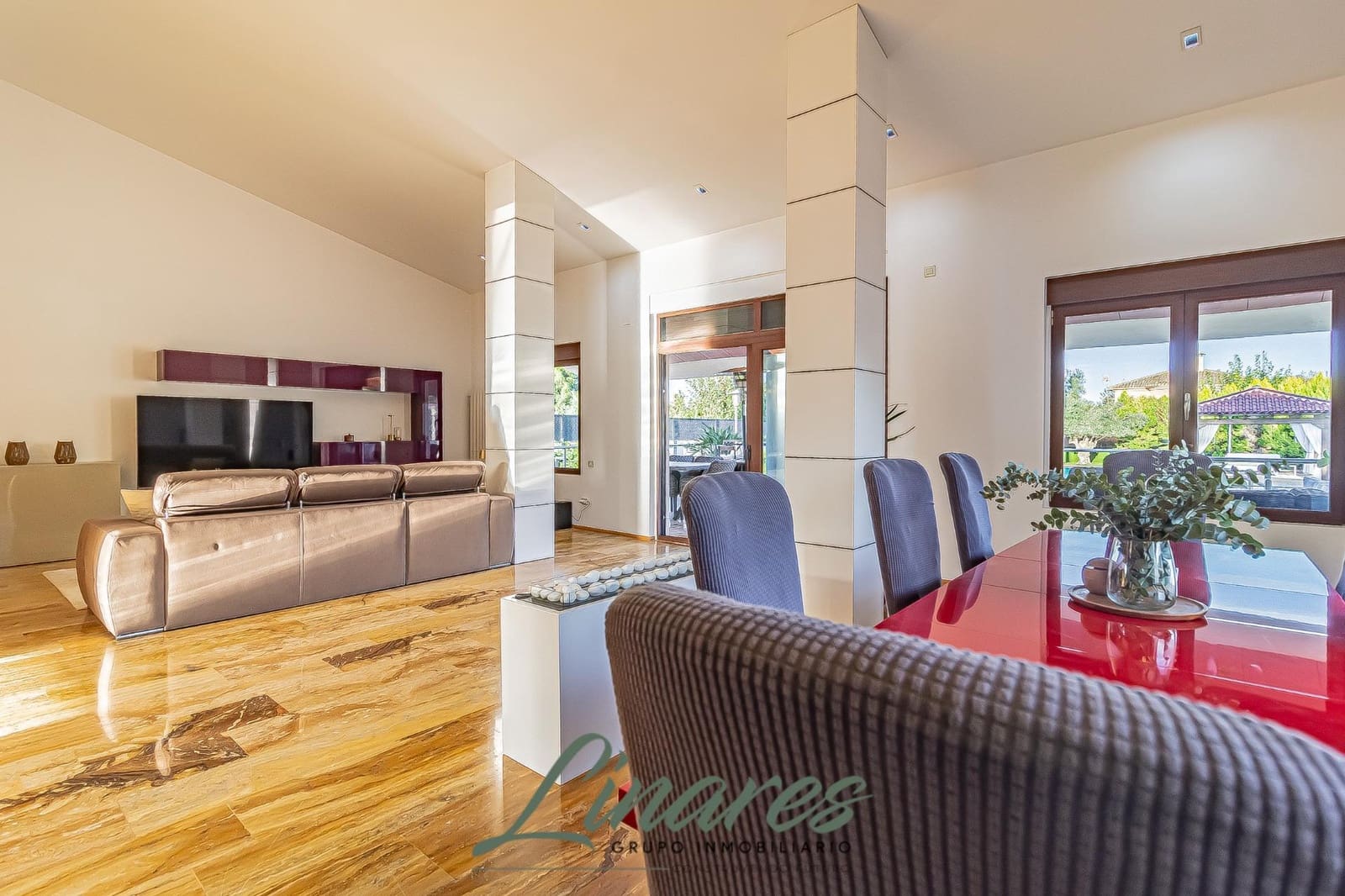 3 bedroom Villa for sale in Algezares with pool - € 1,490,000 (Ref: 9557989)