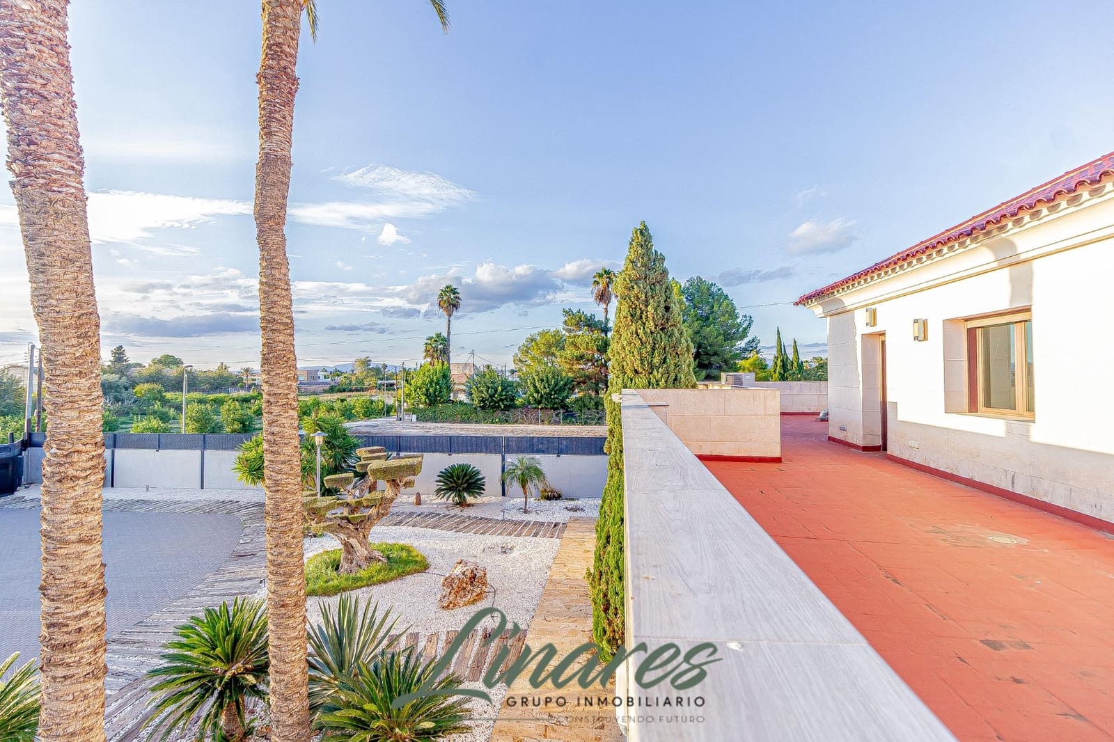 3 bedroom Villa for sale in Algezares with pool - € 1,490,000 (Ref: 9557989)