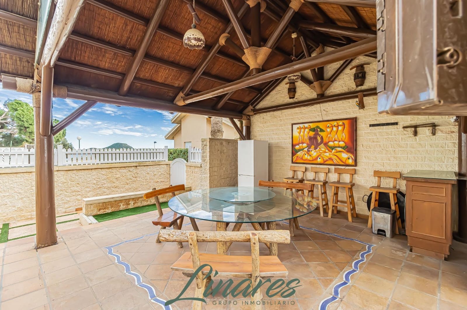 6 bedroom Villa for sale in La Manga del Mar Menor with pool garage - € 1,100,000 (Ref: 9576729)