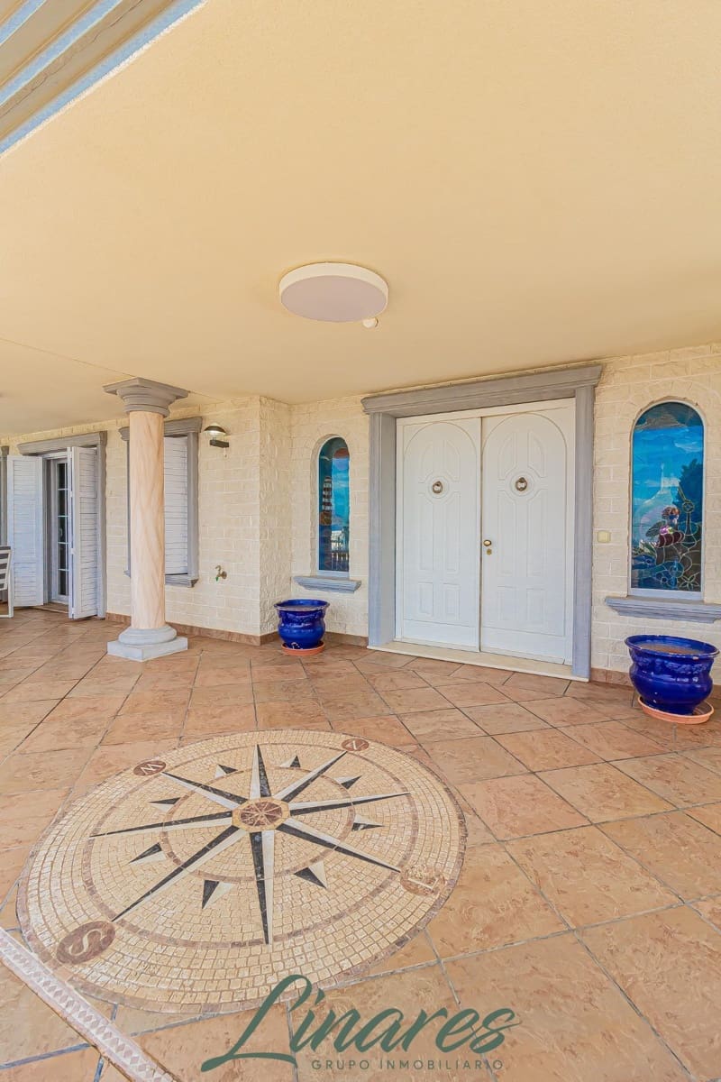 6 Zimmer Villa zu verkaufen in La Manga del Mar Menor mit Pool Garage - 1.100.000 € (Ref: 9576729)