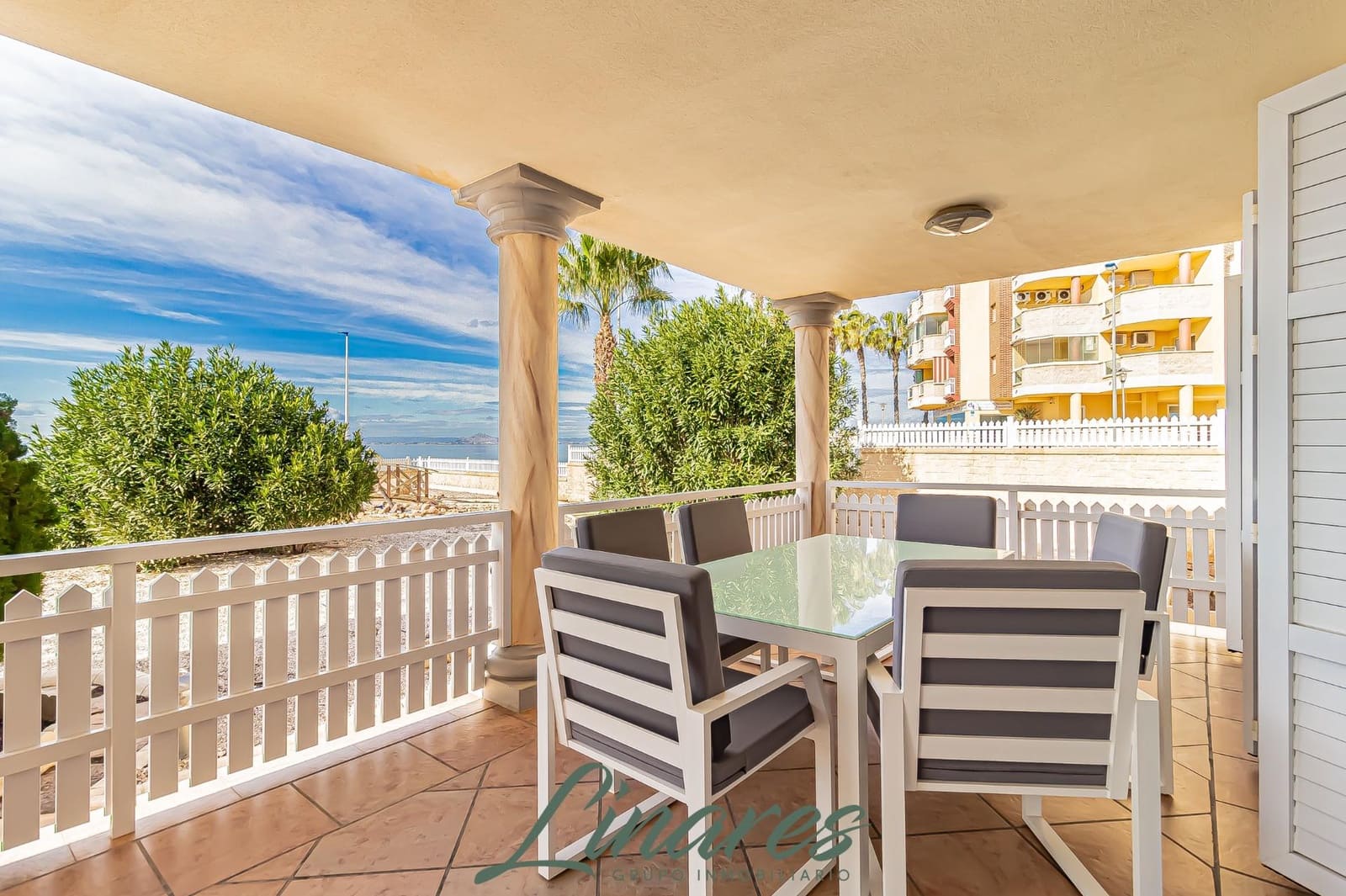 6 soveværelse Villa til salg i La Manga del Mar Menor med swimmingpool garage - € 1.100.000 (Ref: 9576729)