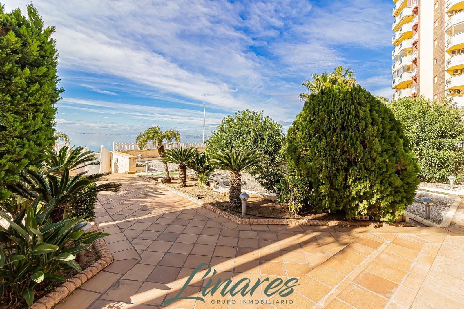 6 soveværelse Villa til salg i La Manga del Mar Menor med swimmingpool garage - € 1.100.000 (Ref: 9576729)