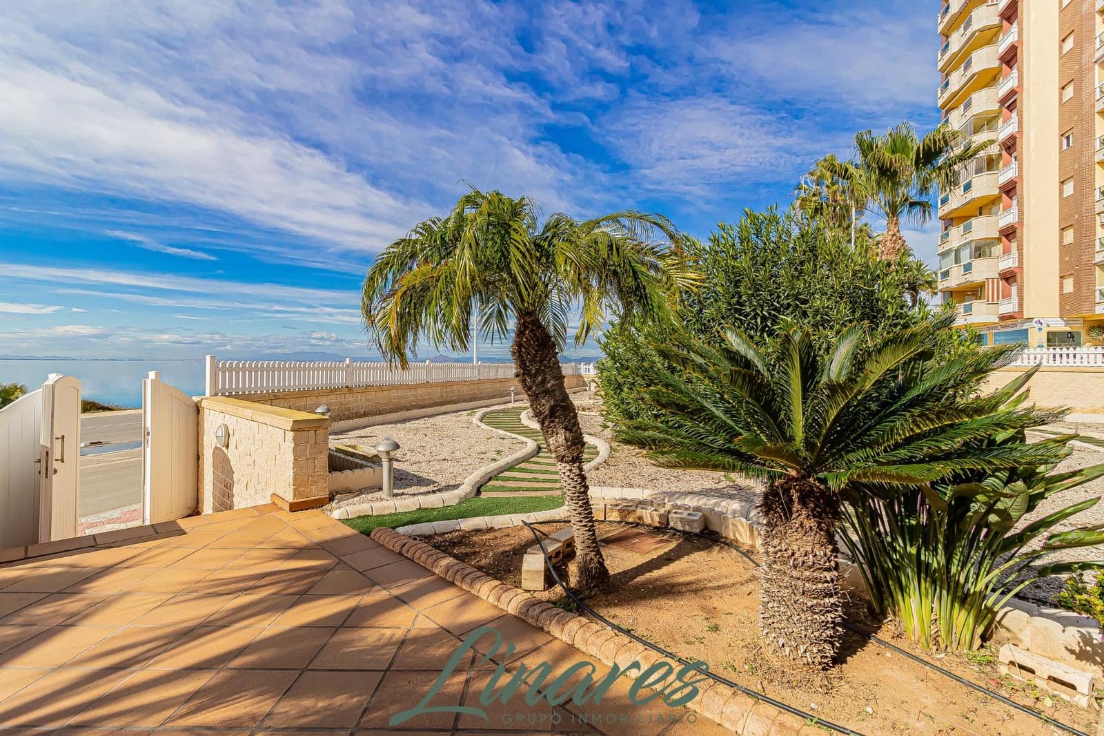 6 soveværelse Villa til salg i La Manga del Mar Menor med swimmingpool garage - € 1.100.000 (Ref: 9576729)