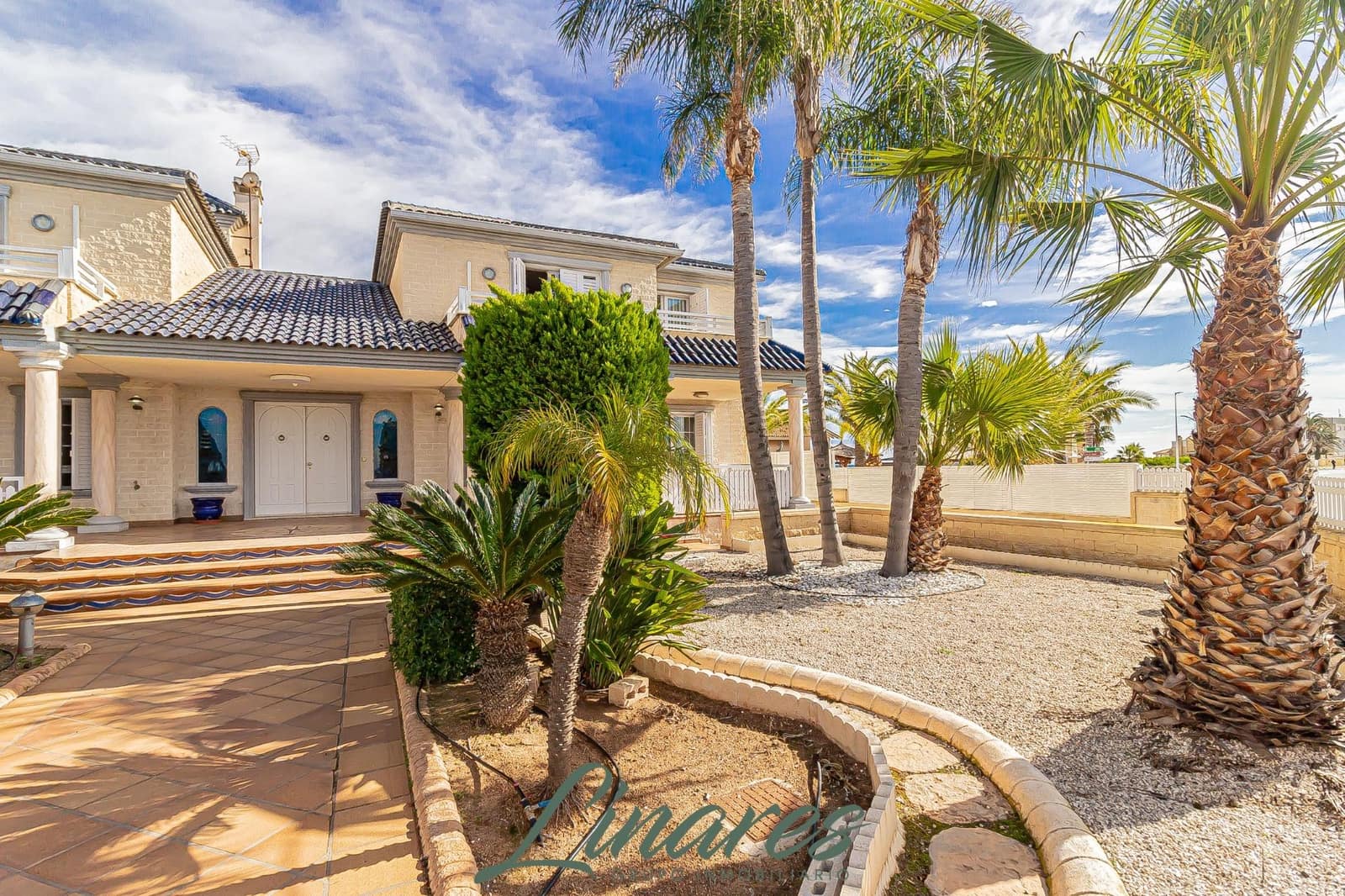 6 soveværelse Villa til salg i La Manga del Mar Menor med swimmingpool garage - € 1.100.000 (Ref: 9576729)