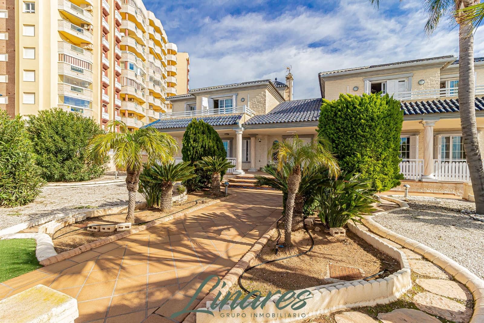6 soveværelse Villa til salg i La Manga del Mar Menor med swimmingpool garage - € 1.100.000 (Ref: 9576729)