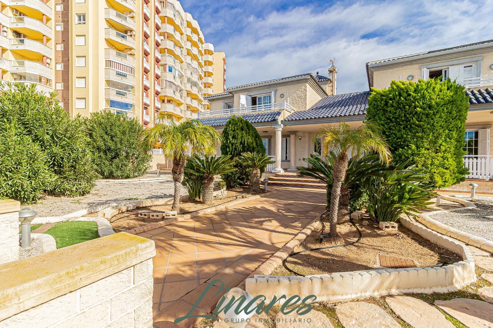 6 soveværelse Villa til salg i La Manga del Mar Menor med swimmingpool garage - € 1.100.000 (Ref: 9576729)