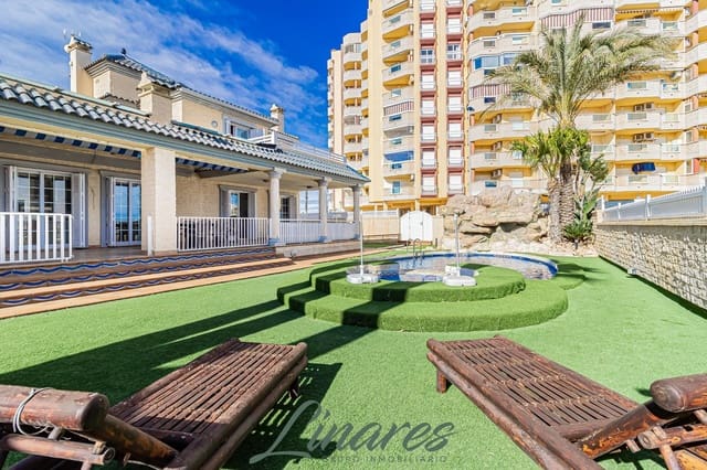 6 chambre Villa/Maison à vendre à La Manga del Mar Menor avec piscine garage - 1 100 000 € (Ref: 9576729)