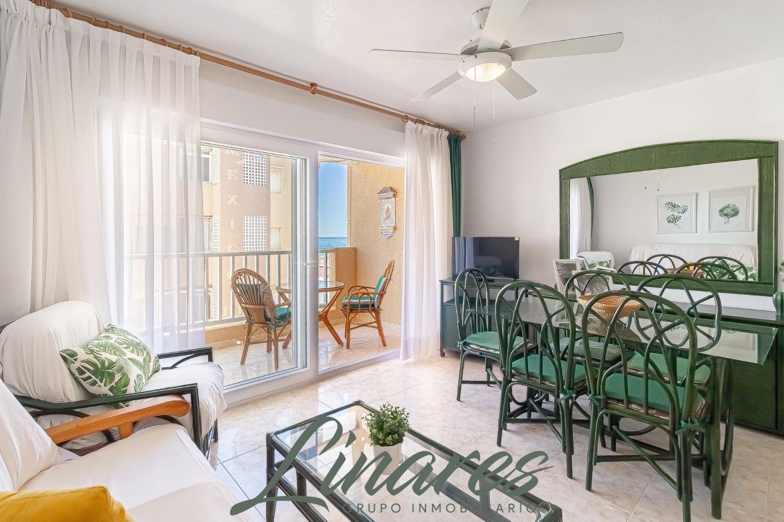 3 bedroom Penthouse for sale in La Manga del Mar Menor with garage - € 260,000 (Ref: 9702118)