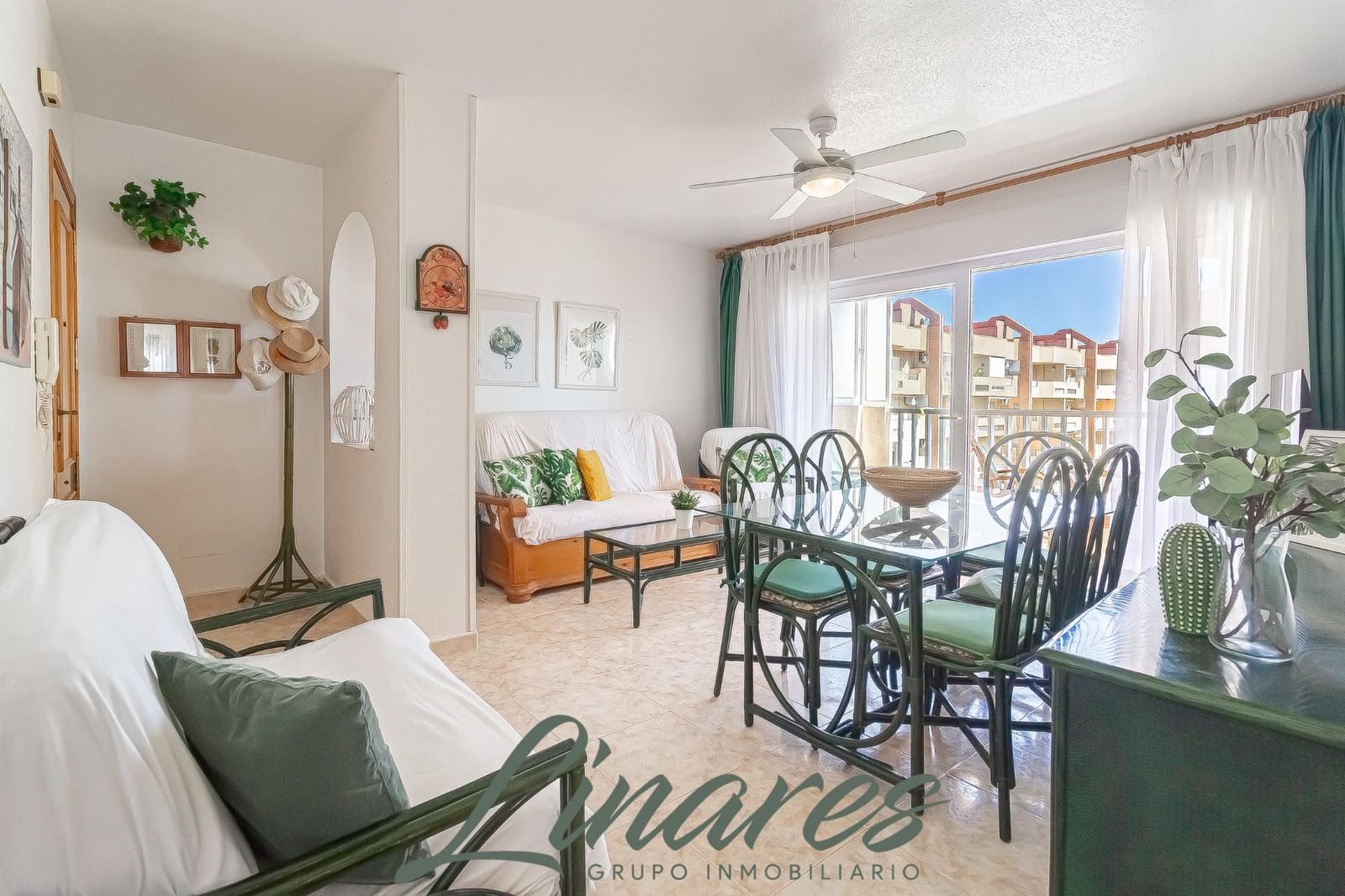 Ático de 3 habitaciones en La Manga del Mar Menor en venta con garaje - 240.000 € (Ref: 9702118)