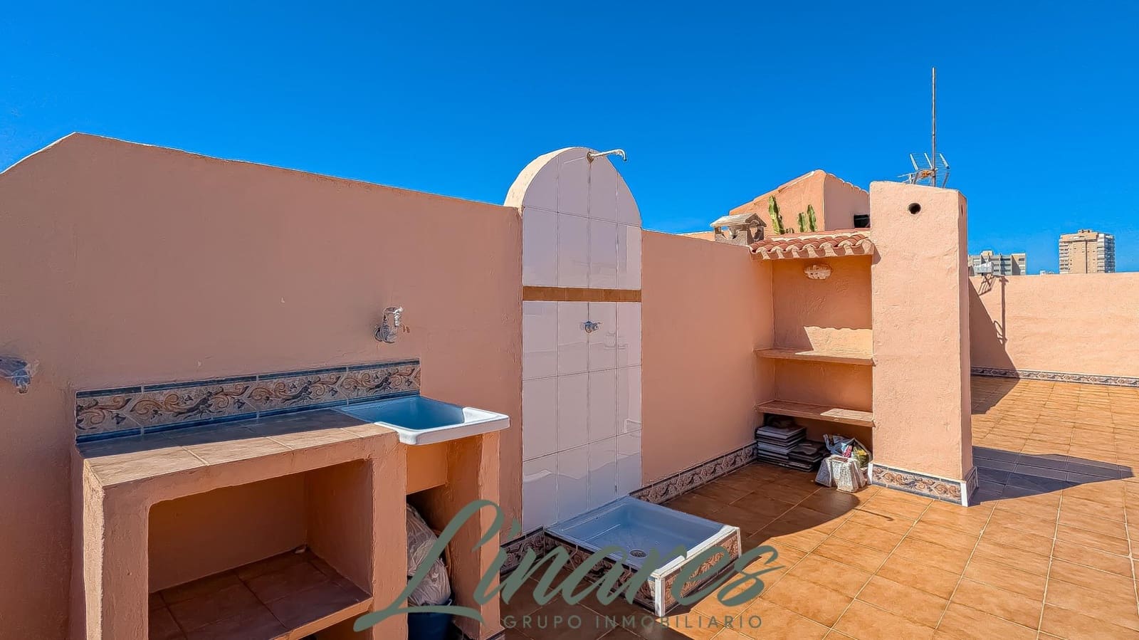 Ático de 3 habitaciones en La Manga del Mar Menor en venta con garaje - 240.000 € (Ref: 9702118)
