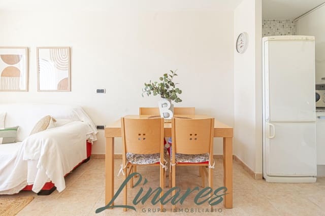 1 makuuhuone Huoneisto myytävänä paikassa La Manga del Mar Menor mukana uima-altaan - 127 000 € (Ref: 9704978)