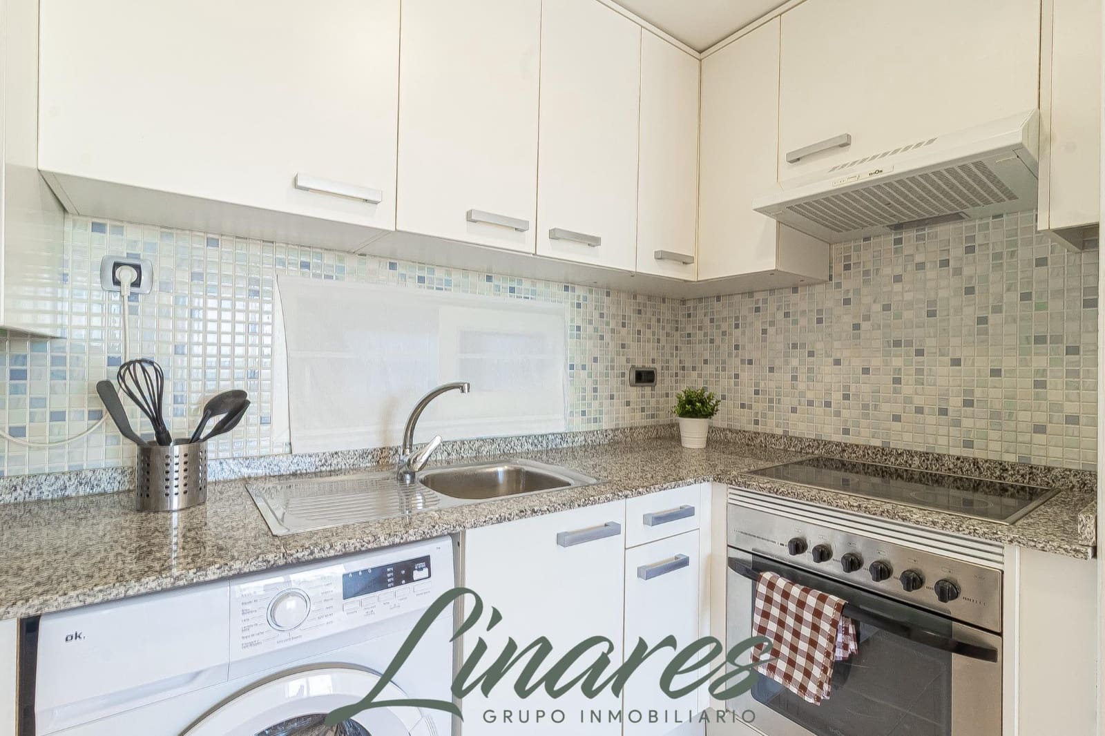 1 bedroom Apartment for sale in La Manga del Mar Menor with pool - € 127,000 (Ref: 9704978)