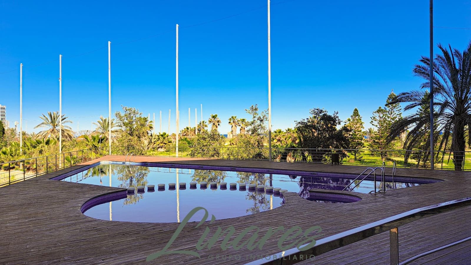 1 bedroom Apartment for sale in La Manga del Mar Menor with pool - € 127,000 (Ref: 9704978)