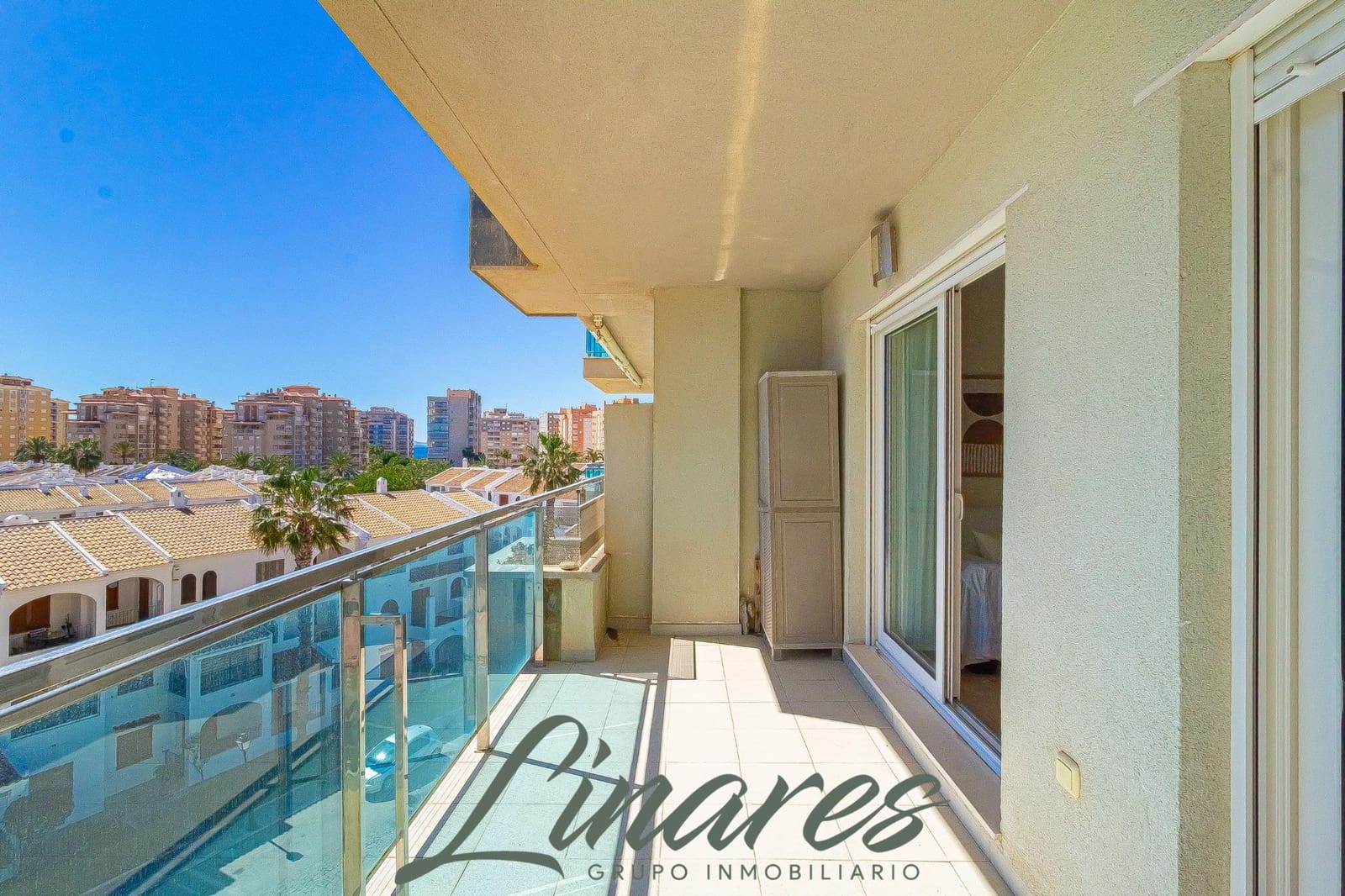 1 bedroom Apartment for sale in La Manga del Mar Menor with pool - € 127,000 (Ref: 9704978)