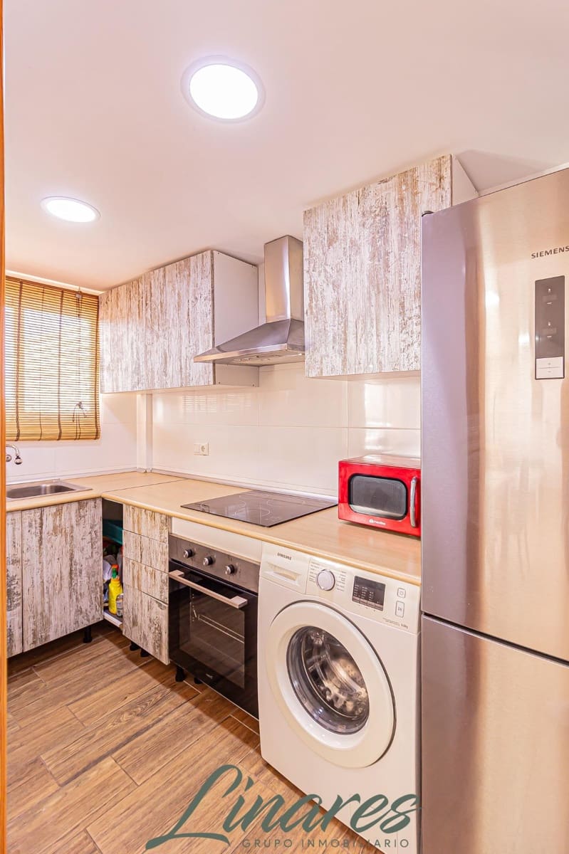 2 makuuhuone Huoneisto myytävänä paikassa Murcia kaupunki mukana uima-altaan 
autotalli - 156 000 € (Ref: 9773279)