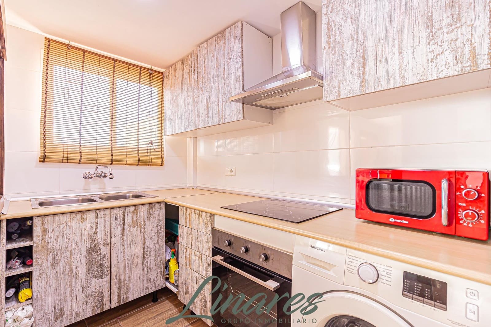 2 makuuhuone Huoneisto myytävänä paikassa Murcia kaupunki mukana uima-altaan 
autotalli - 156 000 € (Ref: 9773279)