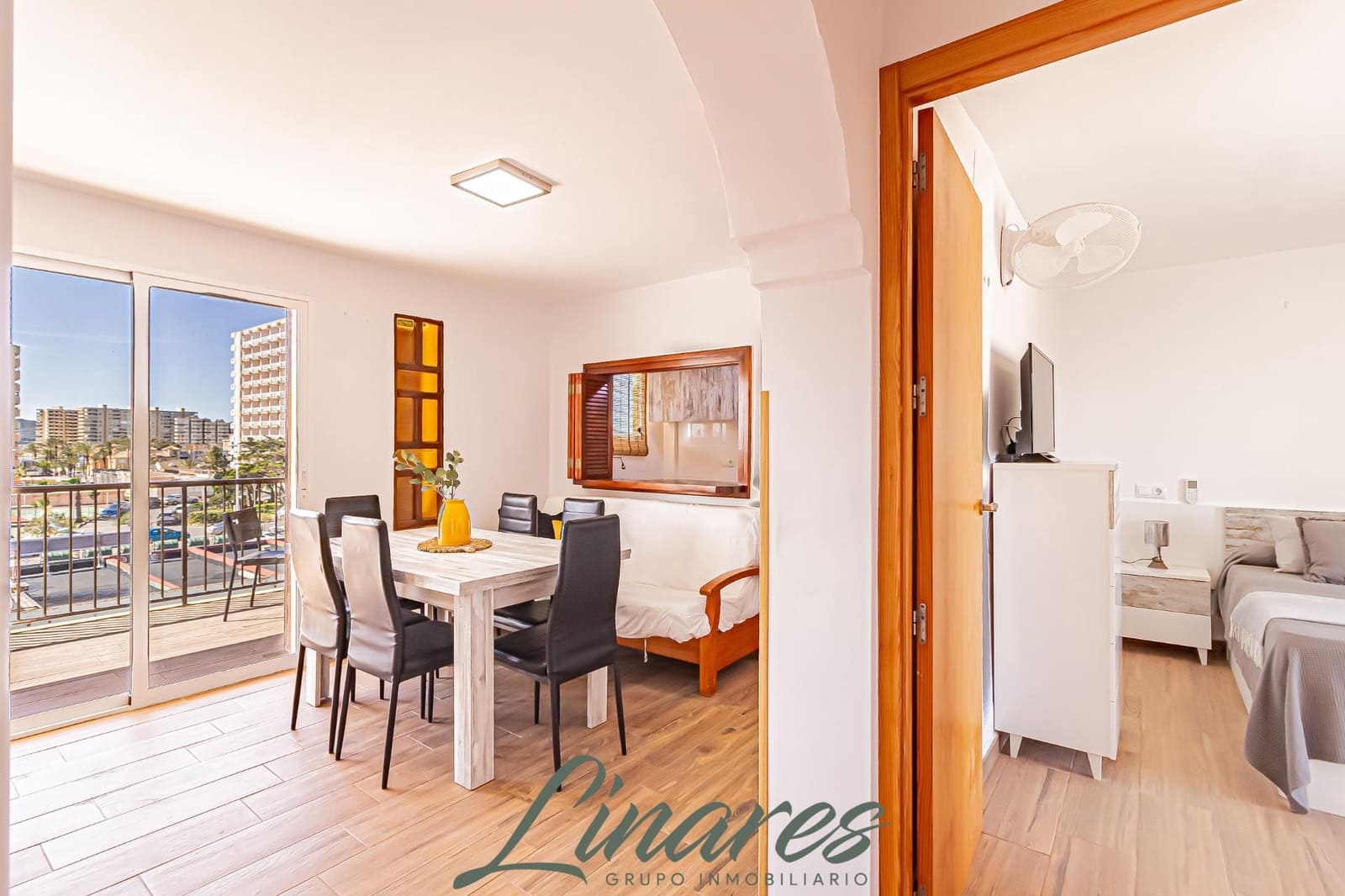 2 makuuhuone Huoneisto myytävänä paikassa Murcia kaupunki mukana uima-altaan 
autotalli - 156 000 € (Ref: 9773279)