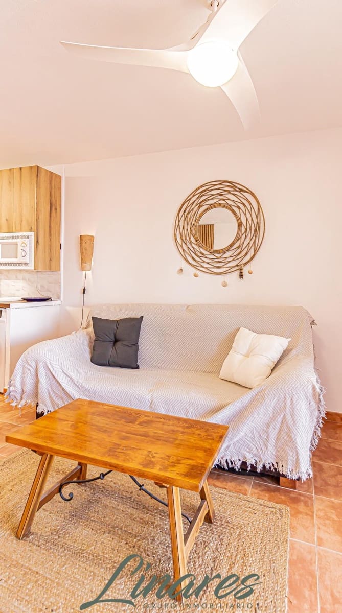 2 bedroom Apartment for sale in La Manga del Mar Menor - € 165,000 (Ref: 9780761)