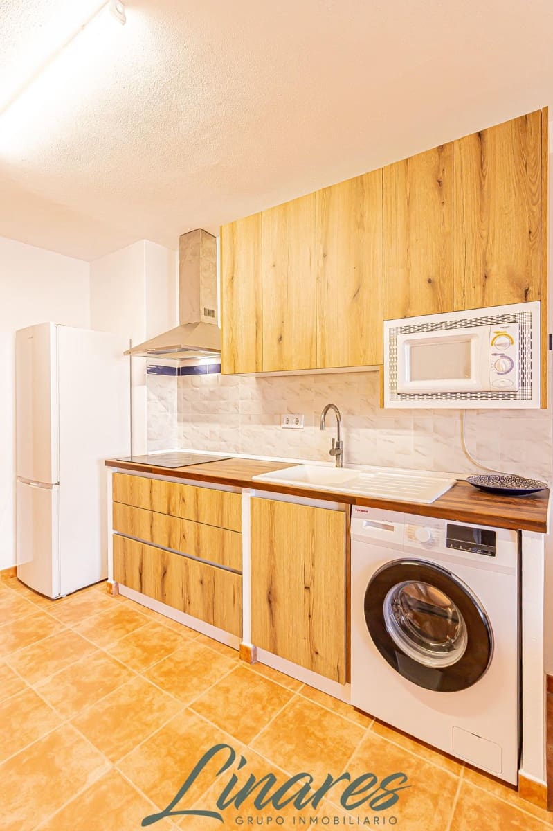 2 bedroom Apartment for sale in La Manga del Mar Menor - € 165,000 (Ref: 9780761)