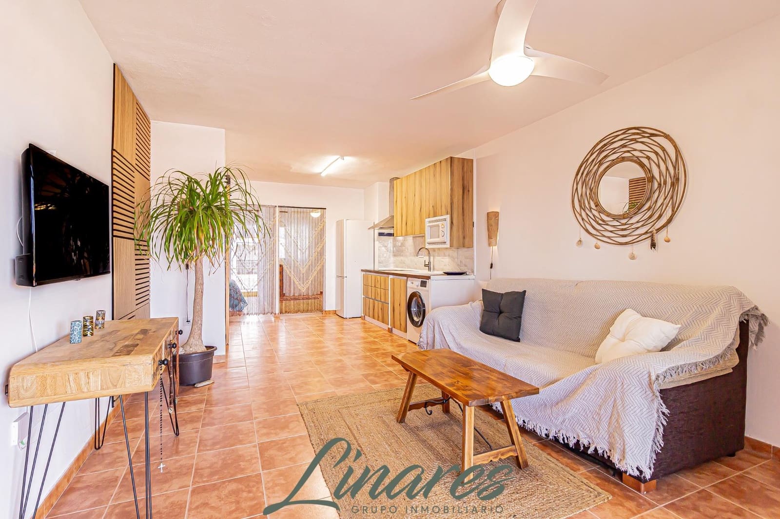 2 bedroom Apartment for sale in La Manga del Mar Menor - € 165,000 (Ref: 9780761)