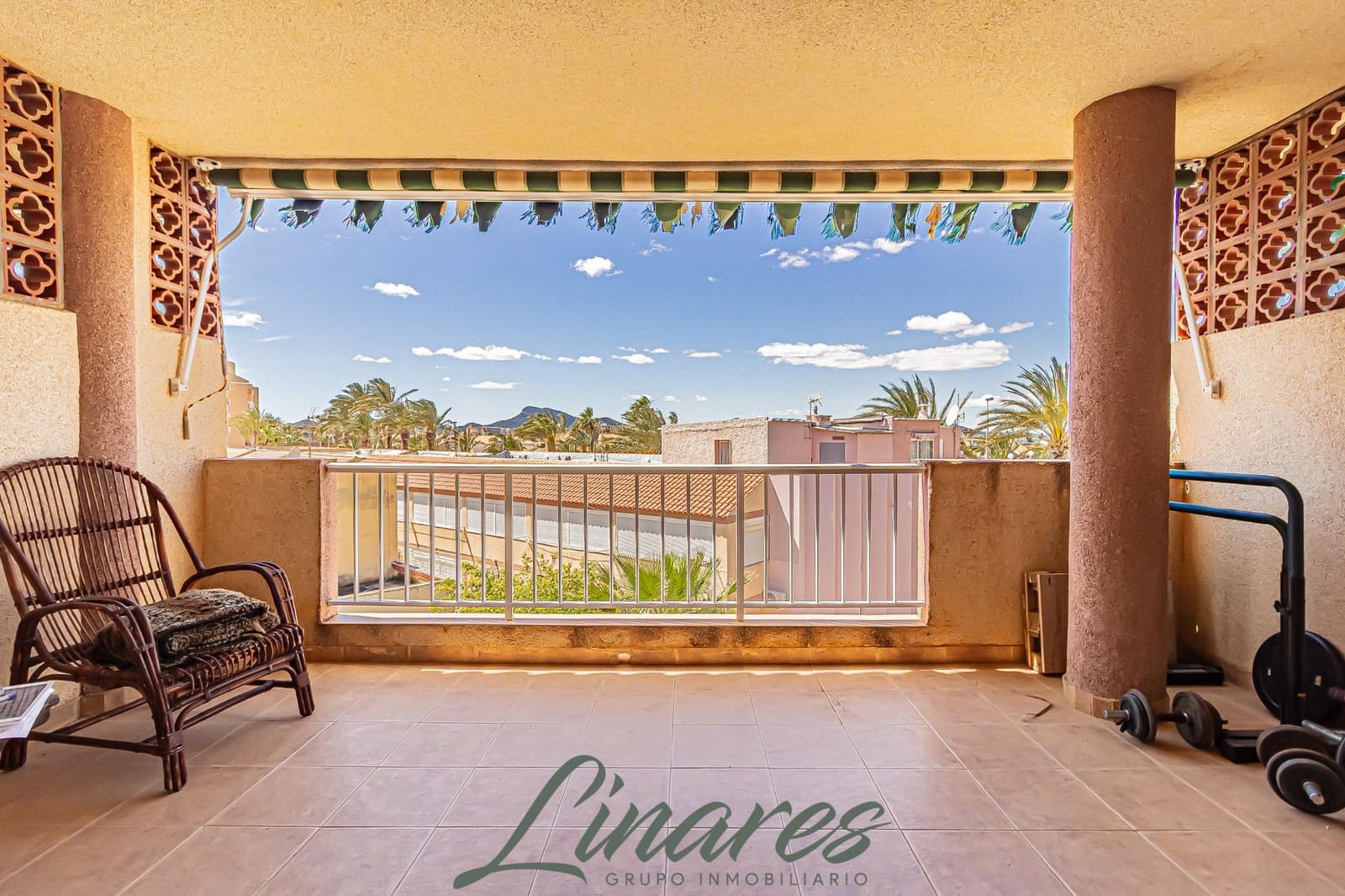 2 bedroom Apartment for sale in La Manga del Mar Menor - € 165,000 (Ref: 9780761)