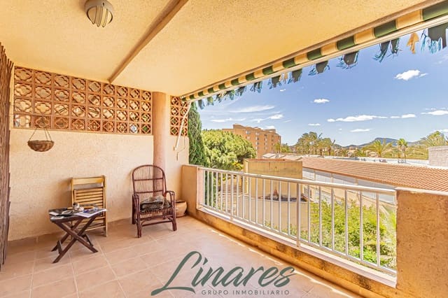 Apartamento de 2 habitaciones en La Manga del Mar Menor en venta - 165.000 € (Ref: 9780761)