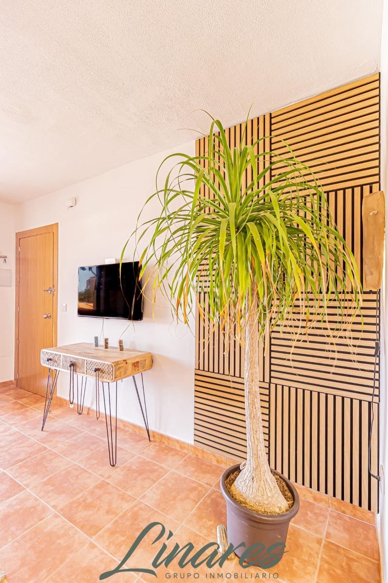 2 soveværelse Lejlighed til salg i La Manga del Mar Menor - € 165.000 (Ref: 9780761)