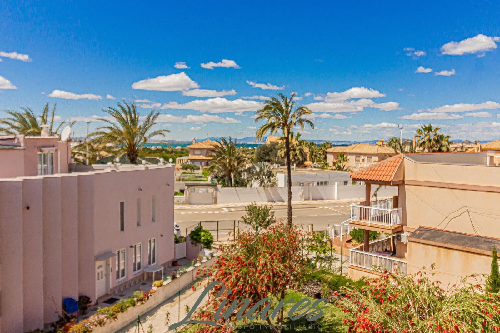 2 soveværelse Lejlighed til salg i La Manga del Mar Menor - € 165.000 (Ref: 9780761)