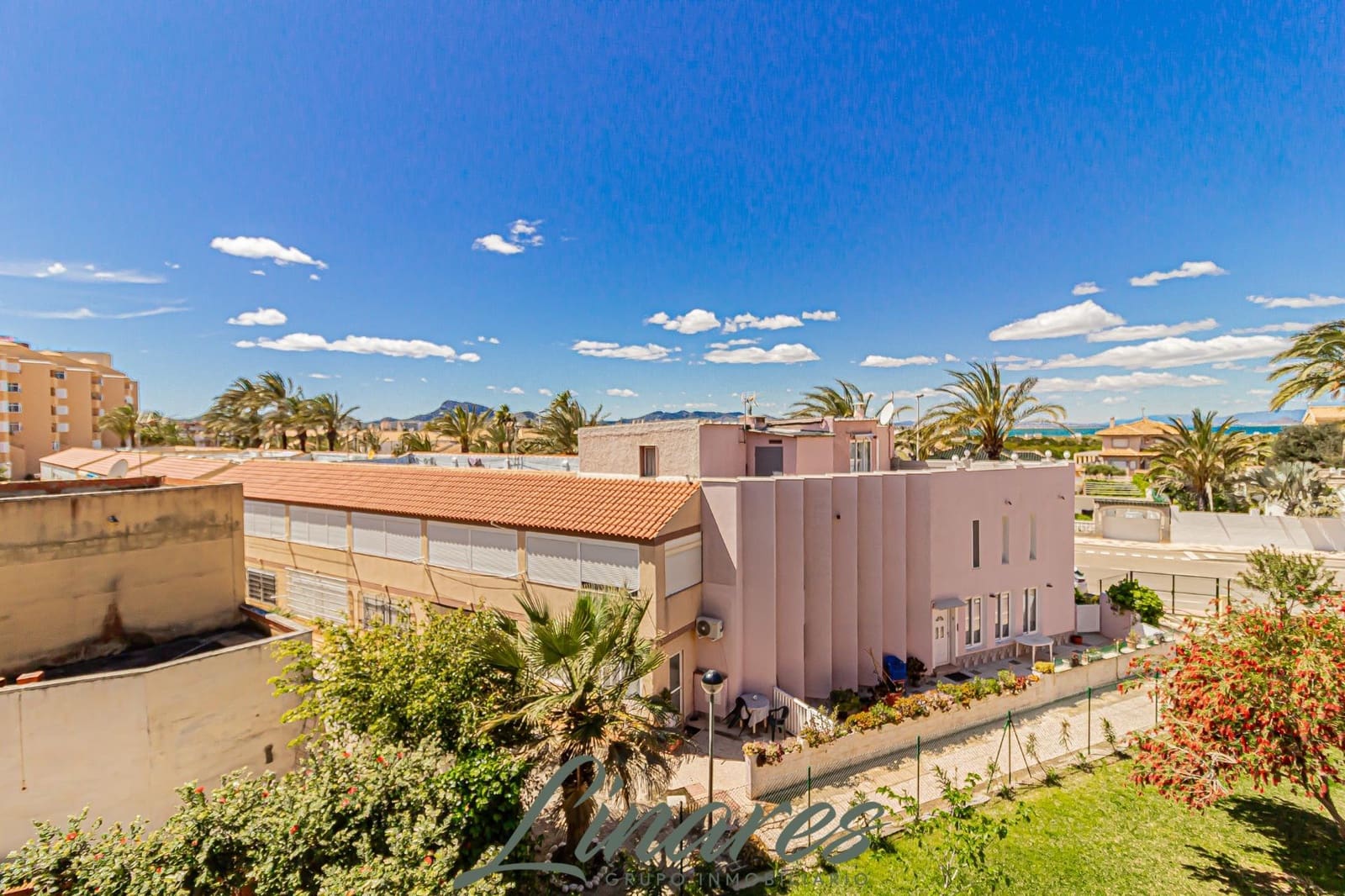 2 soveværelse Lejlighed til salg i La Manga del Mar Menor - € 165.000 (Ref: 9780761)