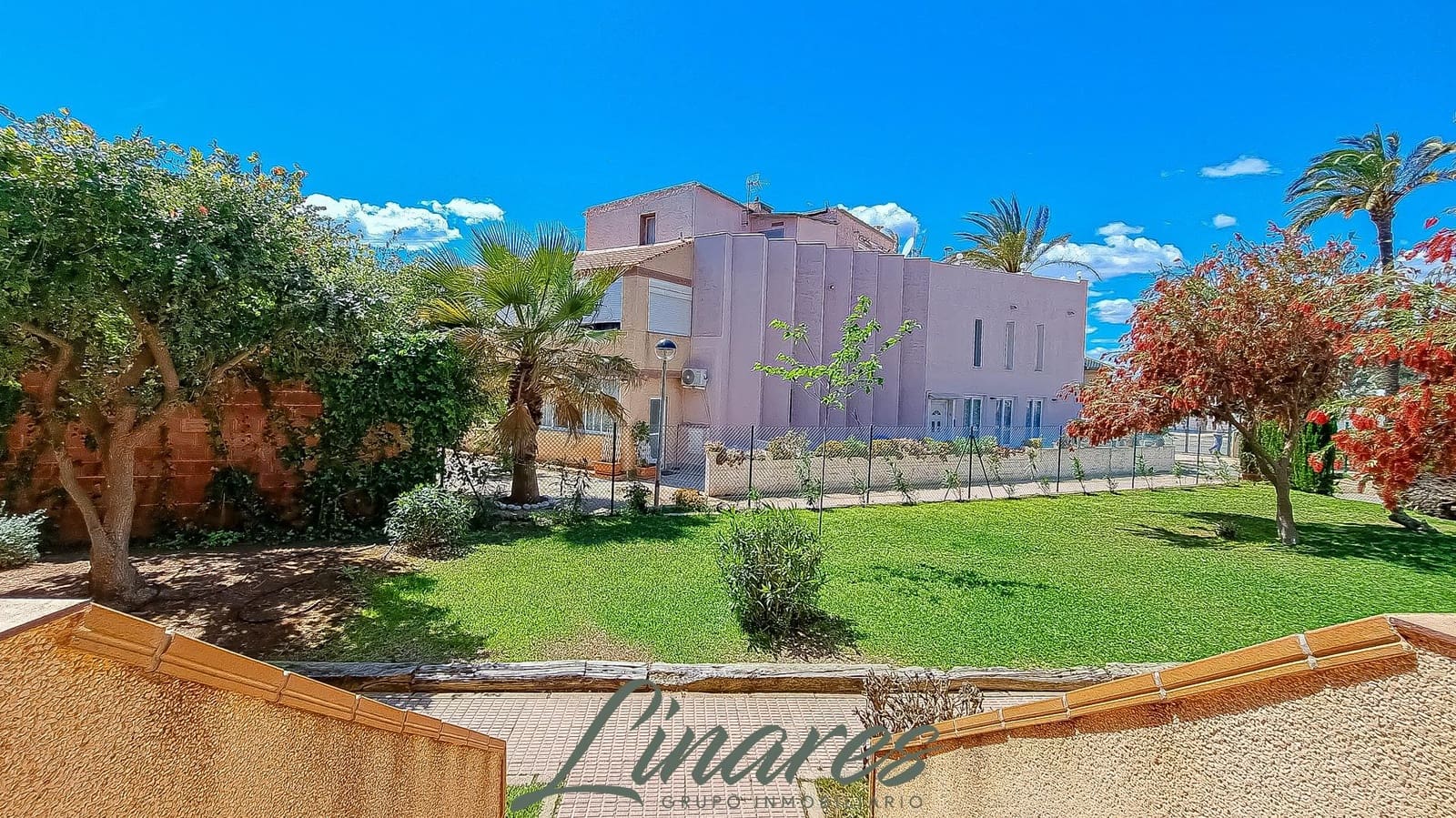 2 soveværelse Lejlighed til salg i La Manga del Mar Menor - € 165.000 (Ref: 9780761)