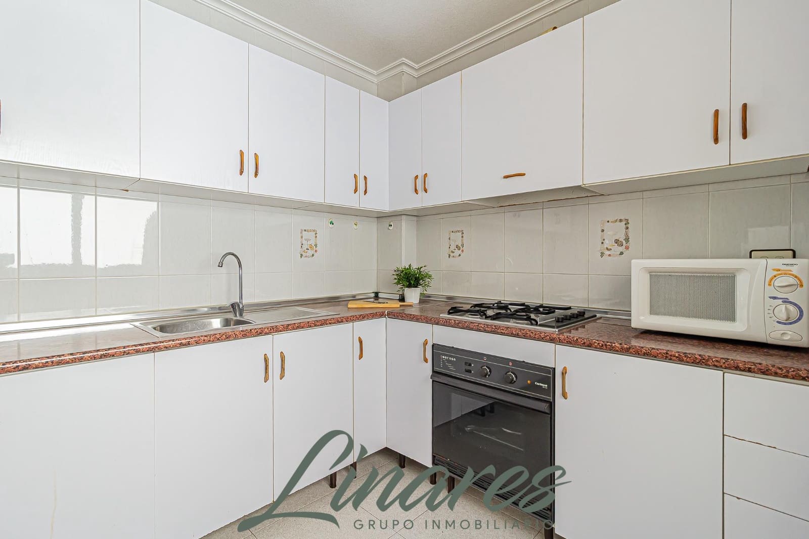 3 bedroom Apartment for sale in Lo Pagan with garage - € 105,000 (Ref: 9786978)