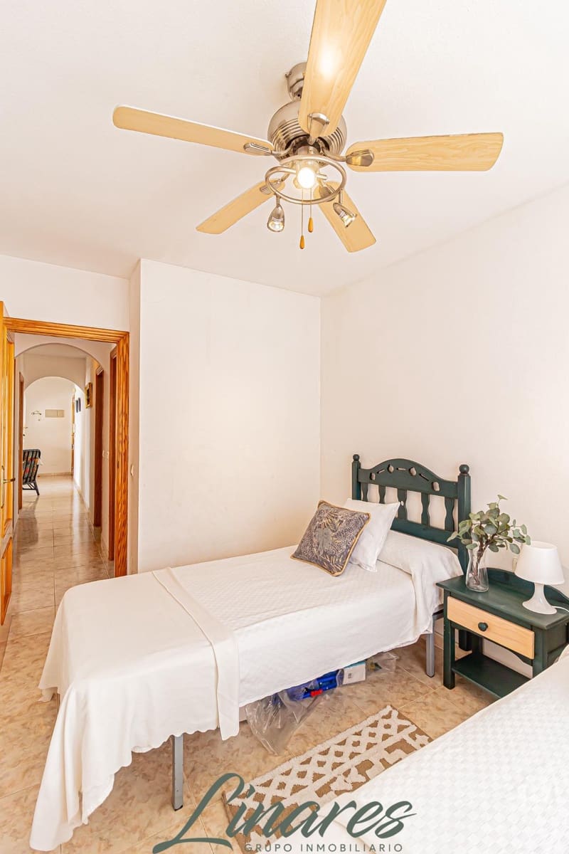3 bedroom Penthouse for sale in La Manga del Mar Menor with garage - € 230,000 (Ref: 9806640)
