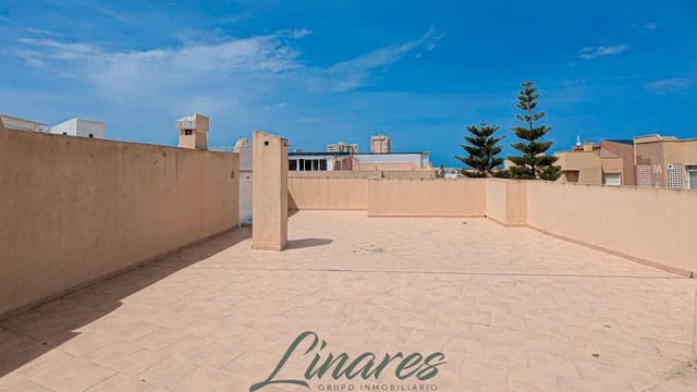 3 chambre Penthouse à vendre à La Manga del Mar Menor avec garage - 230 000 € (Ref: 9806640)