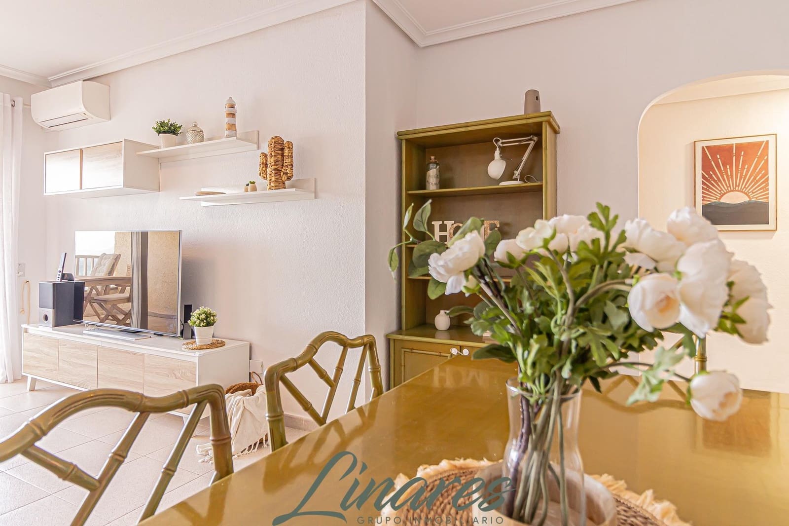 2 sovrum Lägenhet till salu i La Manga del Mar Menor med pool garage - 225 000 € (Ref: 9806641)