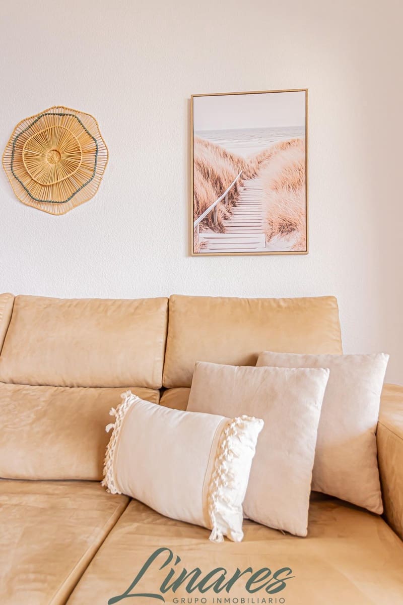 2 sovrum Lägenhet till salu i La Manga del Mar Menor med pool garage - 225 000 € (Ref: 9806641)