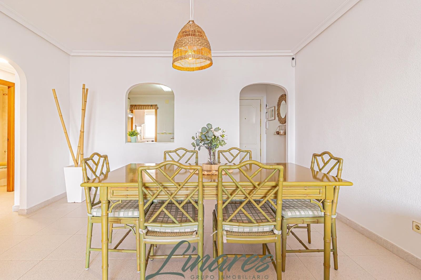 2 sovrum Lägenhet till salu i La Manga del Mar Menor med pool garage - 225 000 € (Ref: 9806641)