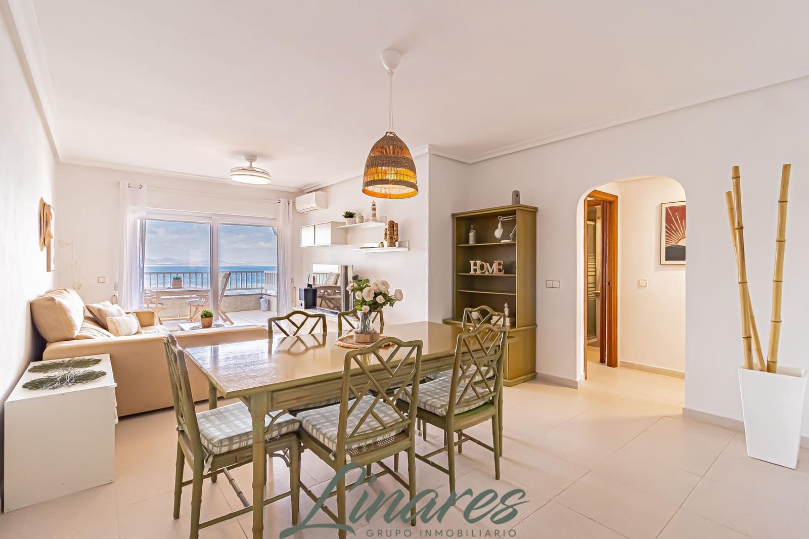 2 sovrum Lägenhet till salu i La Manga del Mar Menor med pool garage - 225 000 € (Ref: 9806641)