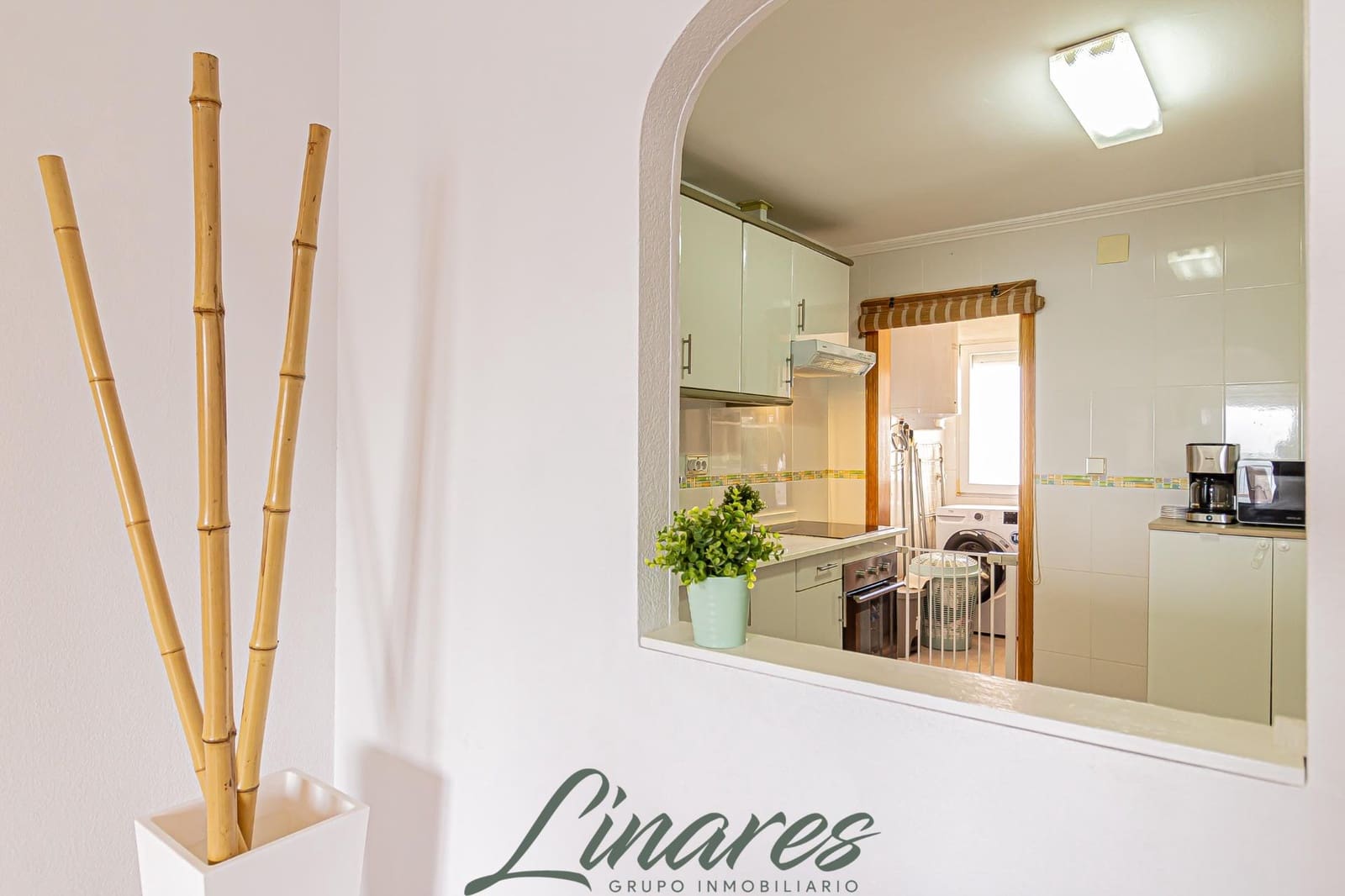 2 sovrum Lägenhet till salu i La Manga del Mar Menor med pool garage - 225 000 € (Ref: 9806641)