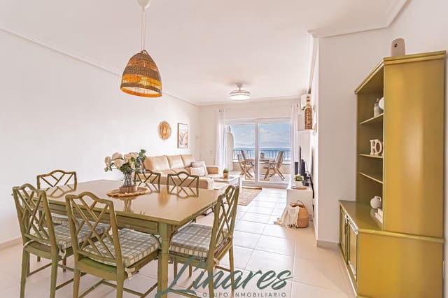 2 sovrum Lägenhet till salu i La Manga del Mar Menor med pool garage - 225 000 € (Ref: 9806641)