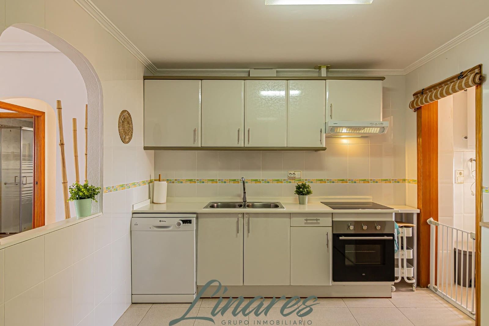 2 sovrum Lägenhet till salu i La Manga del Mar Menor med pool garage - 225 000 € (Ref: 9806641)