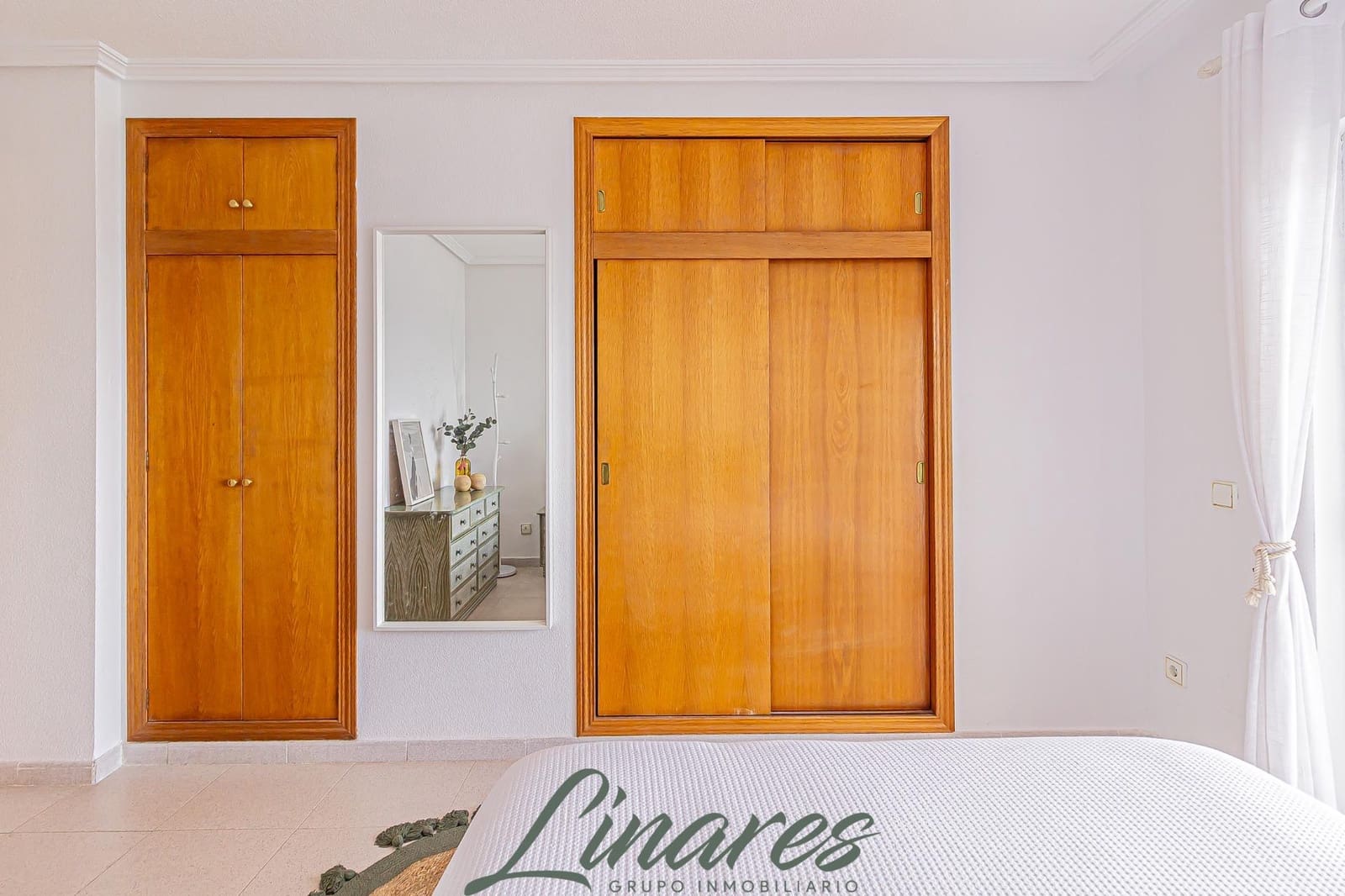 2 sovrum Lägenhet till salu i La Manga del Mar Menor med pool garage - 225 000 € (Ref: 9806641)