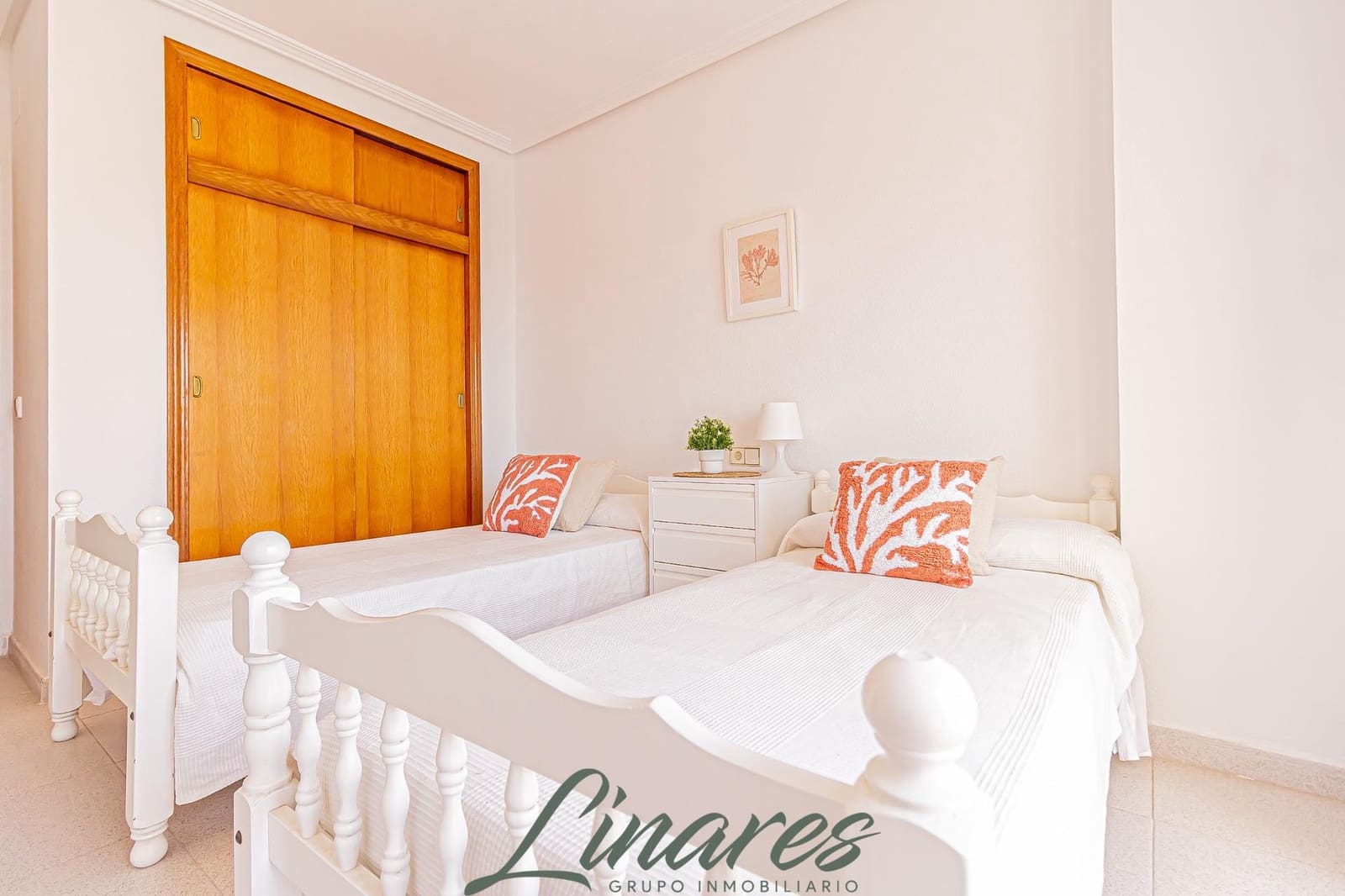 2 sovrum Lägenhet till salu i La Manga del Mar Menor med pool garage - 225 000 € (Ref: 9806641)