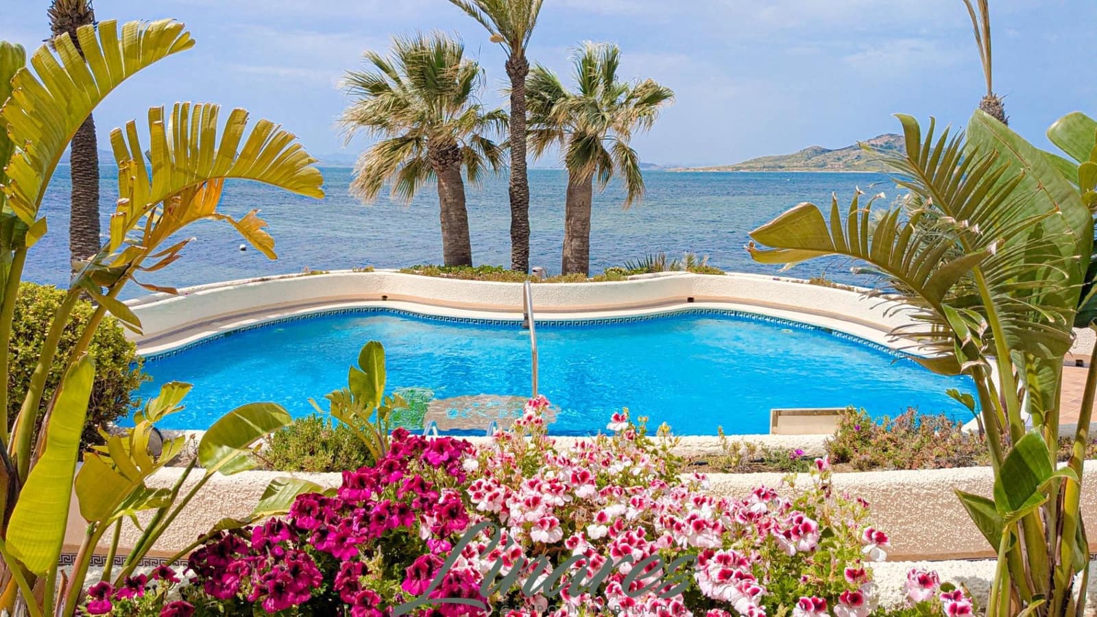 2 sovrum Lägenhet till salu i La Manga del Mar Menor med pool garage - 225 000 € (Ref: 9806641)